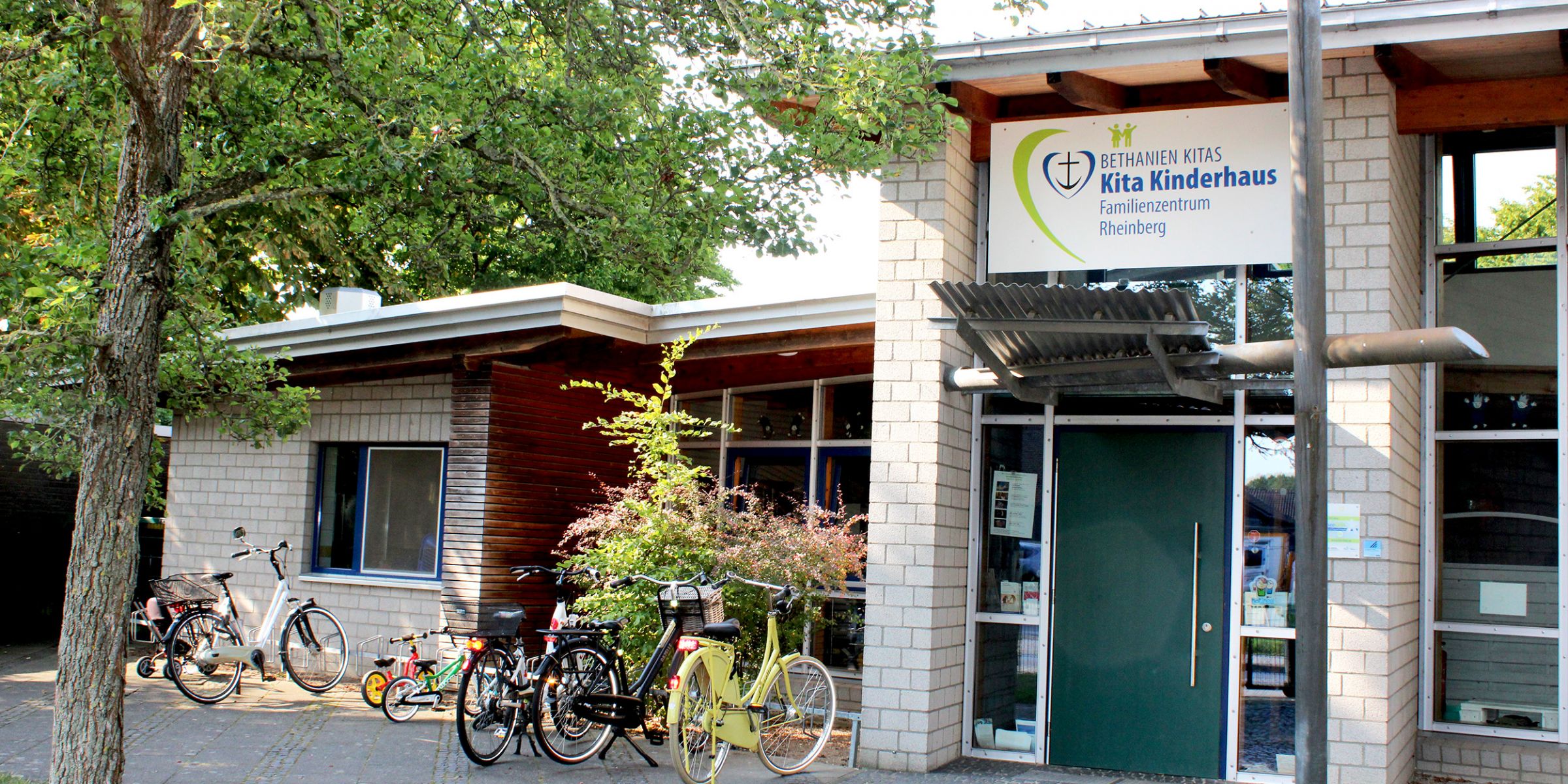Das Gebäude der Kita Kinderhaus von außen.