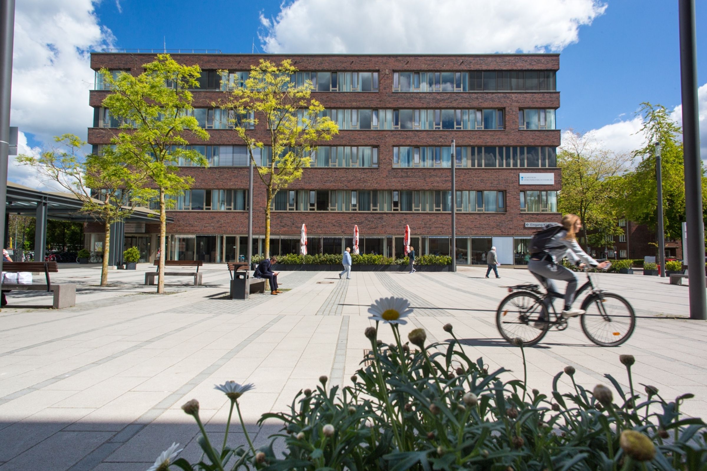 das Gebäude des AGAPLESION Diakonieklinikum Hamburg