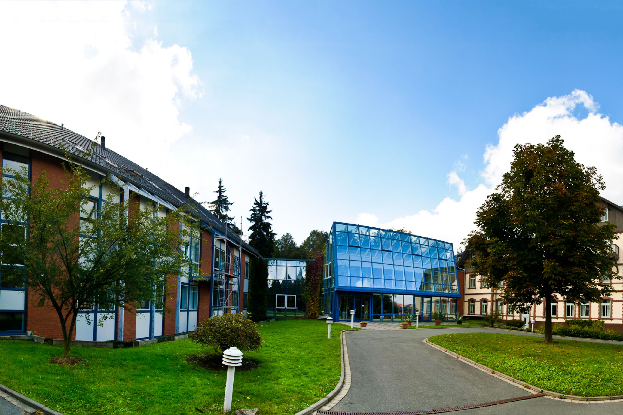 Fachklinik Klosterwald Das Gebäude der Fachklinik Klosterwald