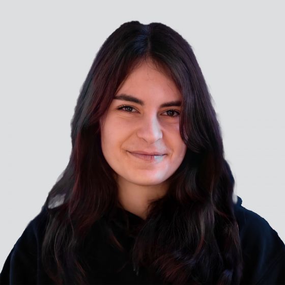 Porträtfoto von Michelle Schätzel.